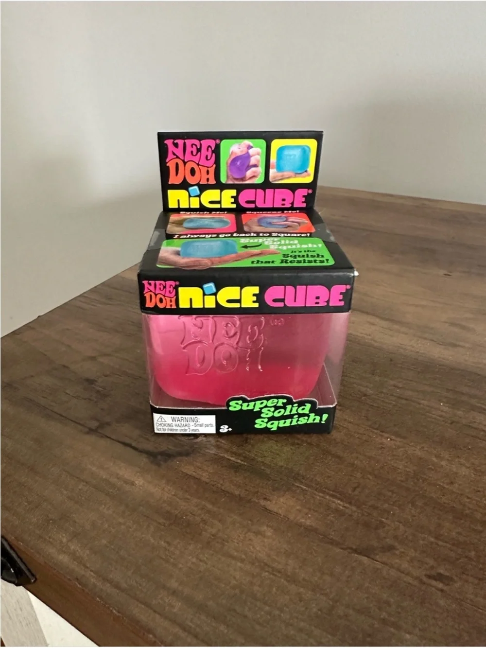 Needoh Nice Cube Super Solid Squish - Pink